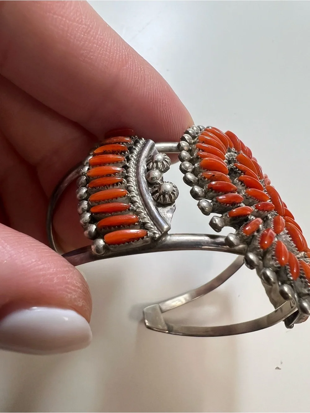 Ray & Eva Wyaco ZUNI Zuni needlepoint coral cluster cuff Sterling bracelet